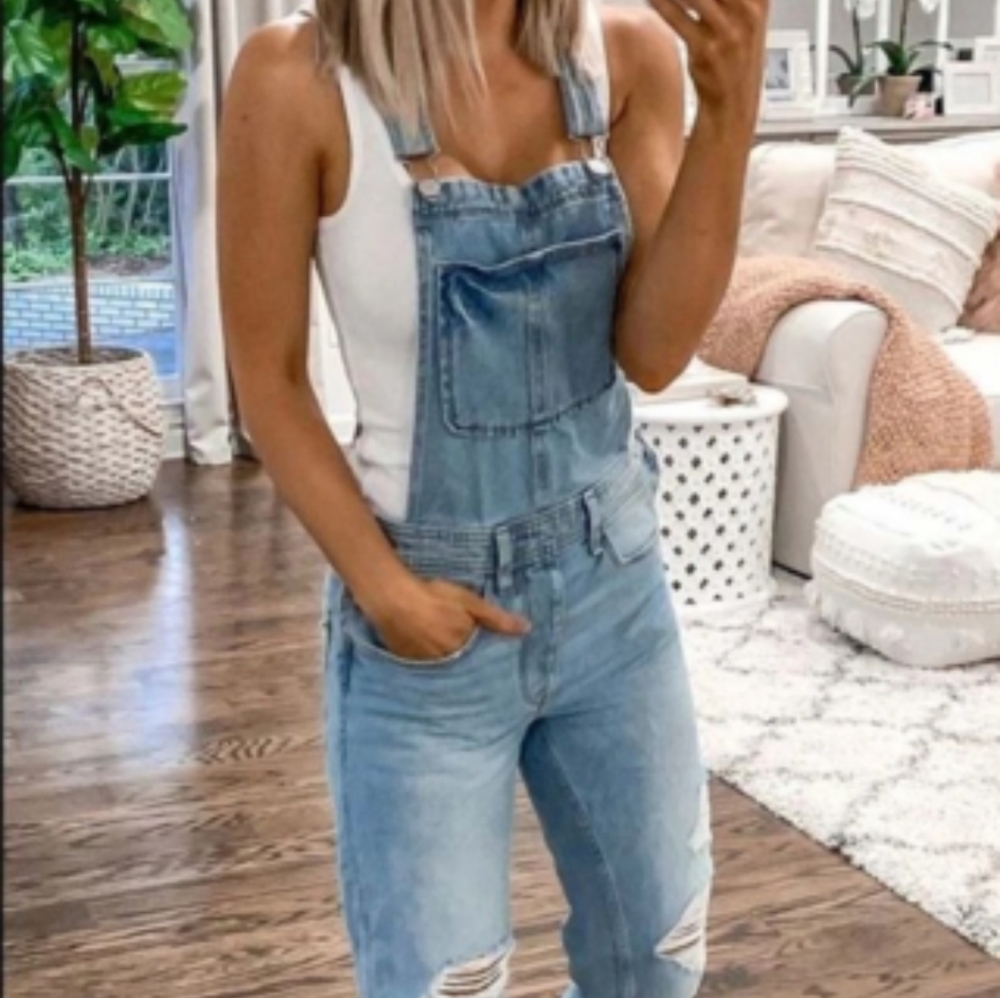 Misslook Distressed Denim Overalls NWOT